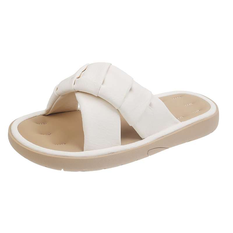 Korean High-End Flats-Soled Slippers for Women's Summer Outer Wear Fashion 2025 New Soft-Soled Non-Slip Casual Sandals
