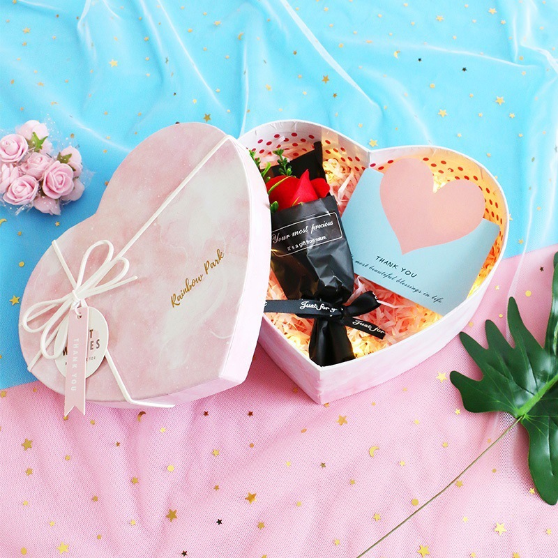 Caja vacía 52 caja de regalo caja de cumpleaños caja de regalo en forma de corazón caja de regalo de lápiz labial para novia 0 pequeño amor