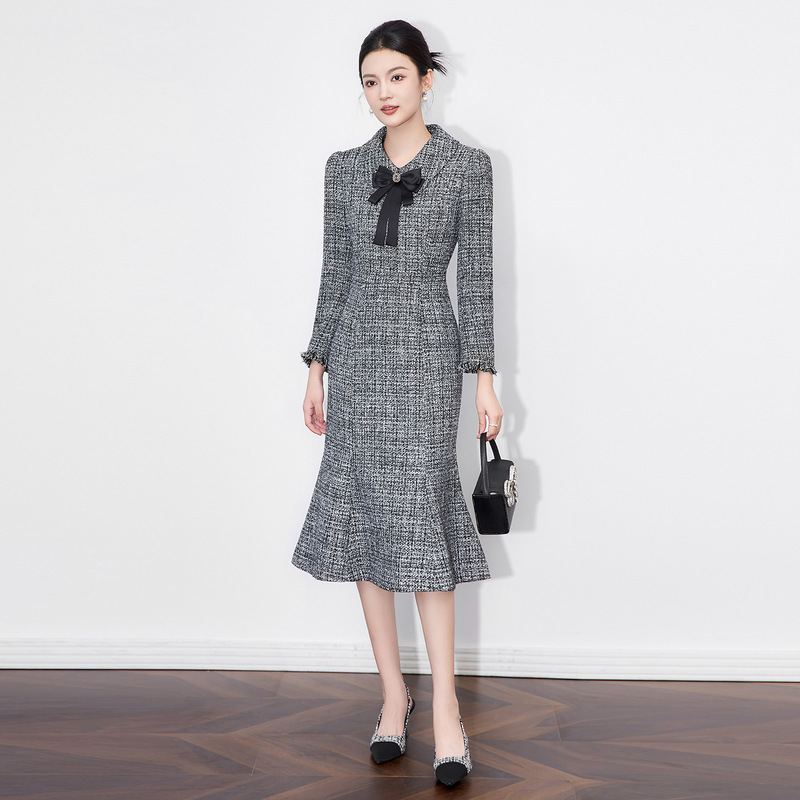 25111108-Light Luxury and Exquisite Ladylike Tweed Fishtail Dress with Slim Waist and Elegant
