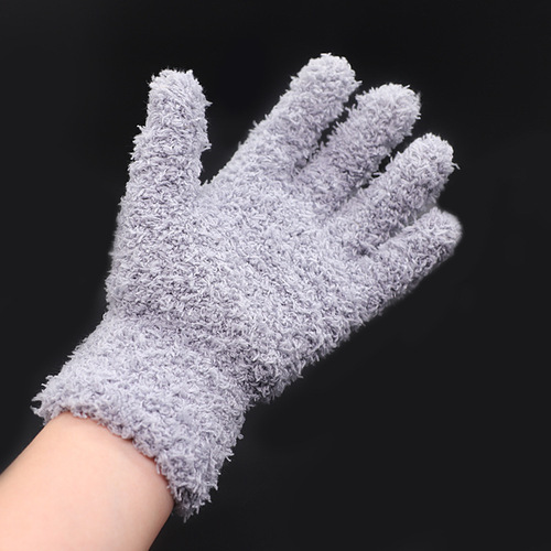 Handcrafted Wanyan Gloves: Coral Fleece Gloves, Thickened for Walnut & Diamond Gourd Care—Perfect for Applying Wax and Achieving a Glossy Finish
