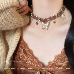 美拉德重工蝴蝶项圈女高级感复古棕色choker皮革项链轻奢小众颈链