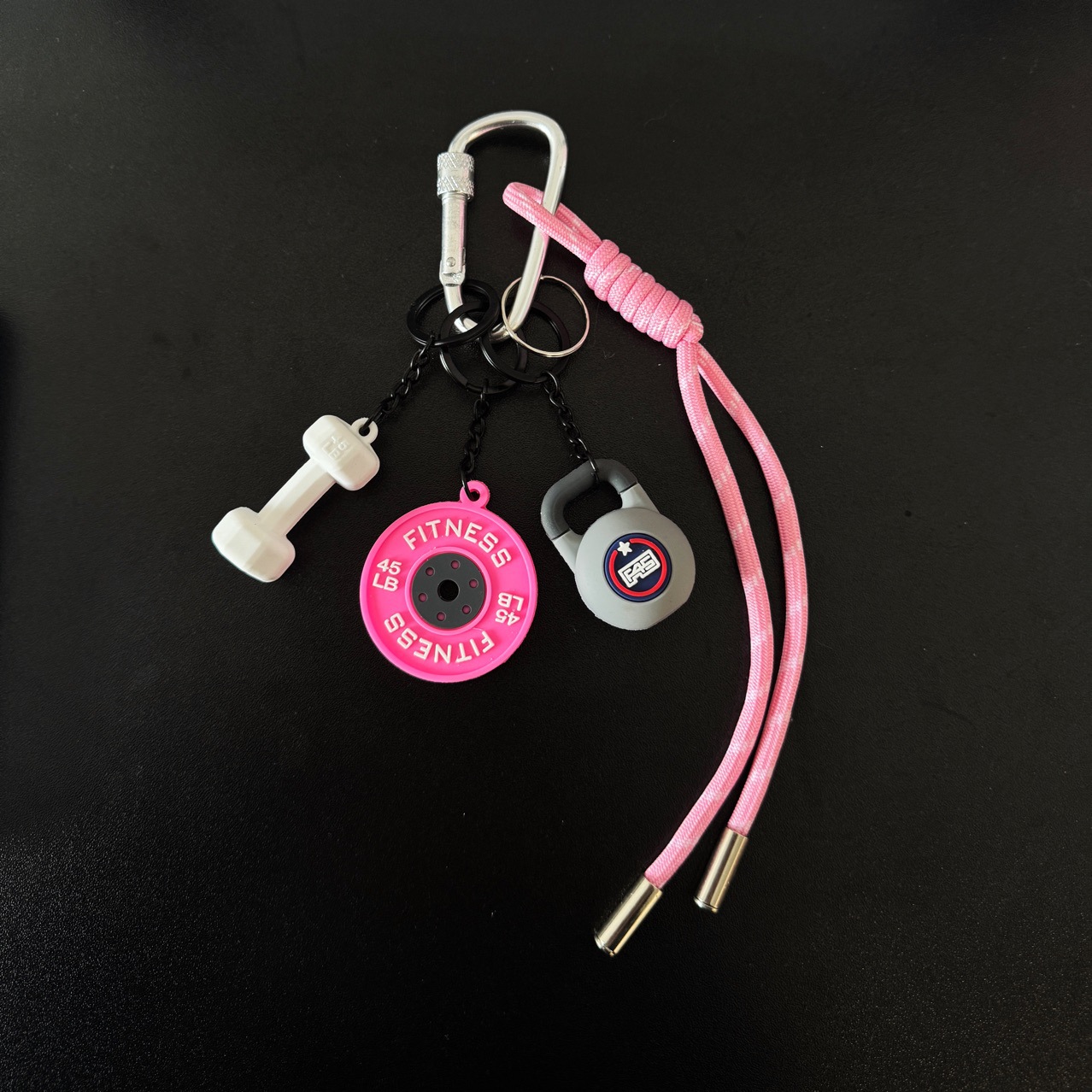 Lindo paquete miu combinación de llavero de teléfono móvil colgante de decoración de felpa de alto valor colgante de estilo ins de sentido avanzado