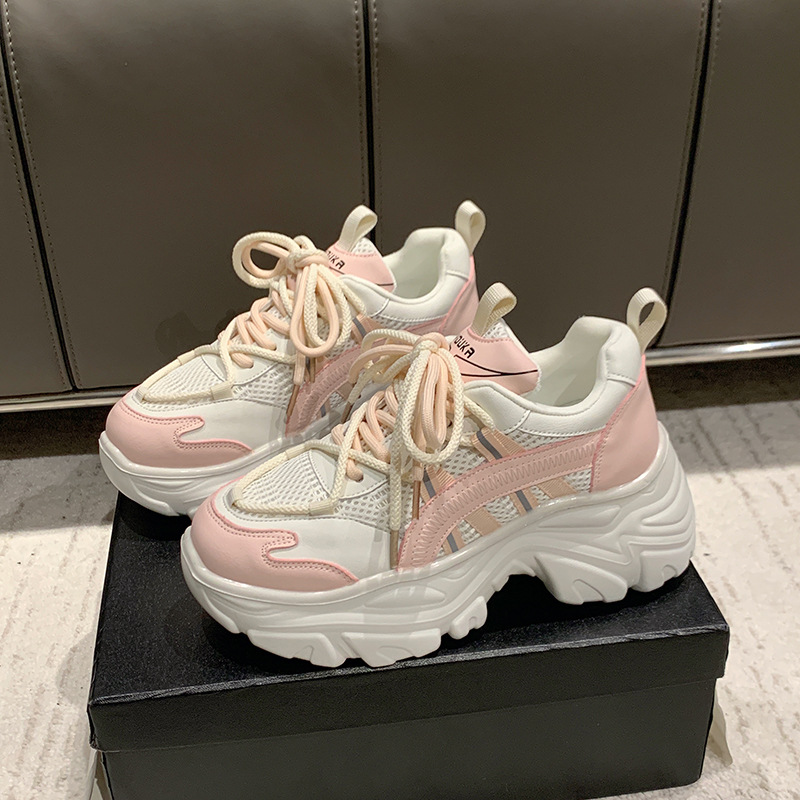 Scarpe da papà da donna 2024 nuova moda primaverile retrò piccole scarpe sportive con lacci alte con suola spessa_voghion.com