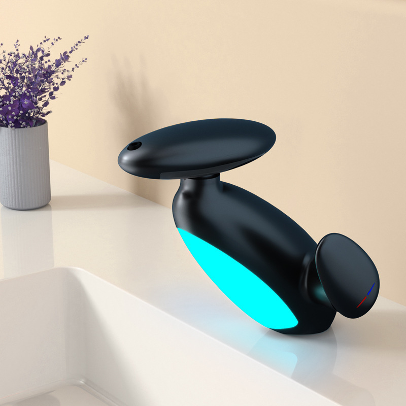 Four-gear Rotary Water Outlet with Water Temperature Color-changing Atmosphere Lamp Pull-out Basin Gargle Bathroom Faucet Household