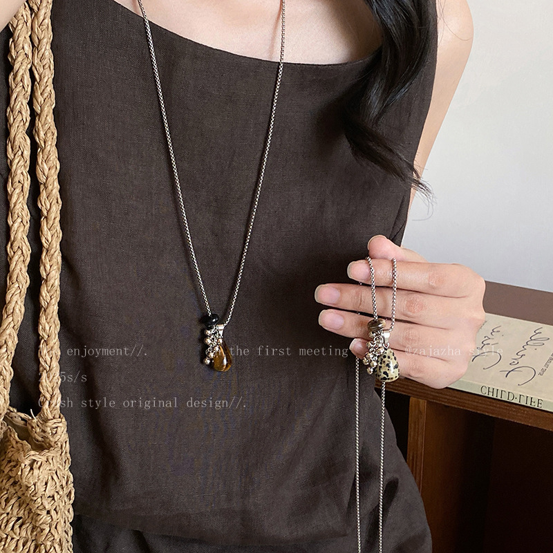 Titanium Steel Necklace Blogger's Same Style Tiger Eye Stone Grape Cluster Pendant Niche High-End Long Sweater Chain Adjustable for Women