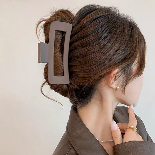 Spring and summer new Korean style grab clips for women, oversized shark clips, fashionable and high-end hair clips, hairpins, hair accessories, hair accessories