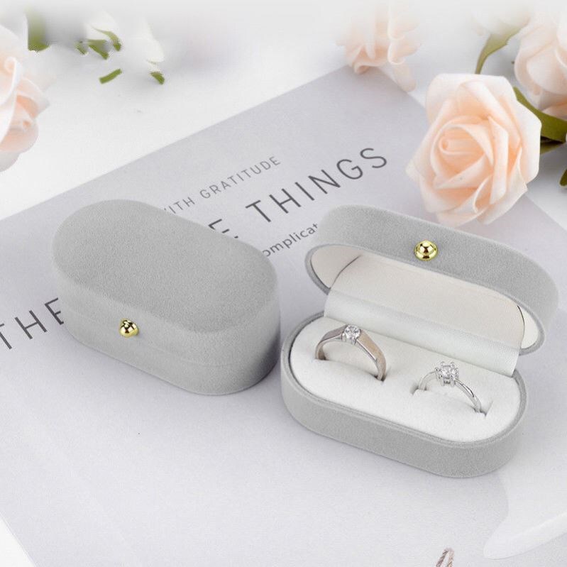 Manufacturer in Stock Wholesale Earrings, Bracelets, Necklaces, Rings, Jewelry Boxes, Ready-Made Wholesale Cultural Toys, High-End Gifts