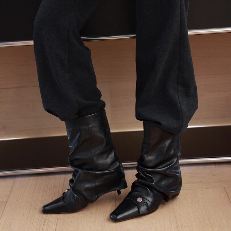 Niche Design Korean Style 2026 Spring New Pointed Toe Metal Buckle High Heel Fashion Versatile Stacked Fashion Boots Niche Design Korean Style 2026 Spring New Pointed Toe Metal Buckle High Heel Fashion Versatile Stacked Fashion Boots
