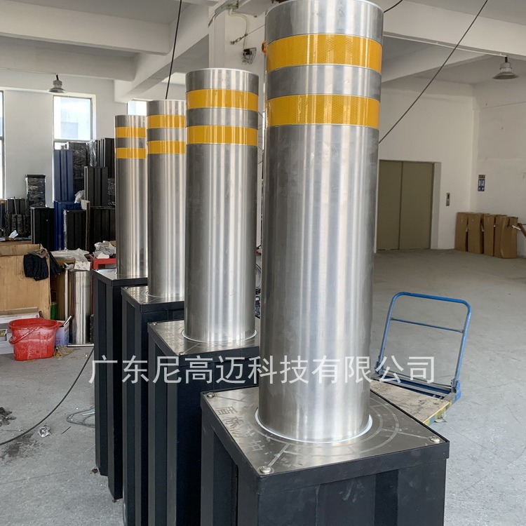 伸缩式路桩304不锈钢防撞柱子 秦皇岛公园度假村宾馆止车挡杆厂家