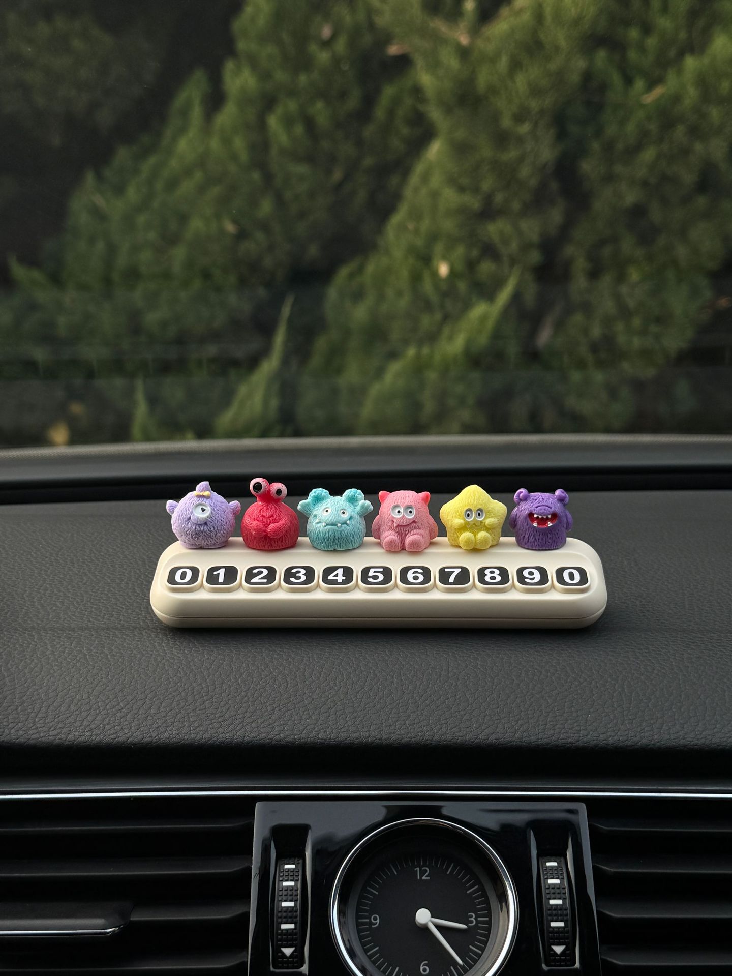 Cartoon Car Parking Sign, Temporary Parking Number Plate for Moving Car, High-End Car Phone Moving License Plate