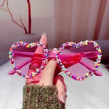 ����L�羳�W��ī�RŮ�����Ƕ�ǹ�����̫��R���Ɍ�ɳ��������R