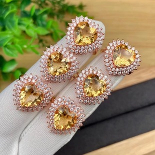 ��Ȼ�Sˮ����ָs925�y���A�Ƕ�ɫ�r�G�Ƀȶ���ν��N�NŮ���