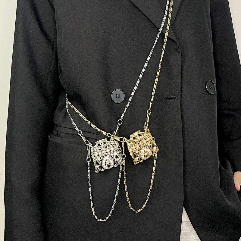 New Style Hand-Held Crossbody Bag, Gold Bag, Small Bag, Women's Bag, Exquisite Small Bag, Clothing Accessories, Small Bag New Style Hand-Held Crossbody Bag, Gold Bag, Small Bag, Women's Bag, Exquisite Small Bag, Clothing Accessories, Small Bag