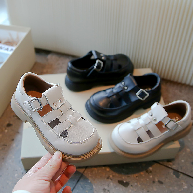 2024 spring and autumn fashion girls' leather shoes solid color Boken hollow Mary Jane girls' shoes non-slip fashionable Mori style