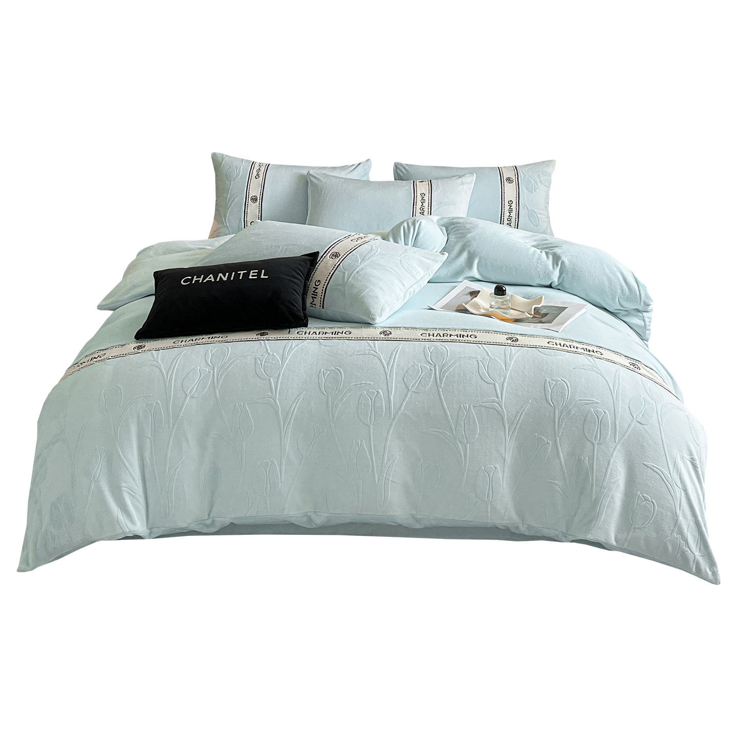 Invierno engrosado tallado cama de lana de leche de cuatro piezas tipo A cálido edredón antiestático cubierta de lana de coral de franela