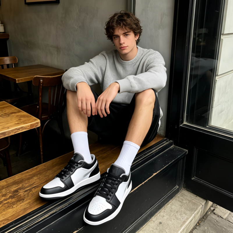 Factory direct supply of AJ men's shoes, trendy sneakers in black, white, and gray, low-top women's shoes, color-blocked sneakers, men's casual shoes Factory direct supply of AJ men's shoes, trendy sneakers in black, white, and gray, low-top women's shoes, color-blocked sneakers, men's casual shoes
