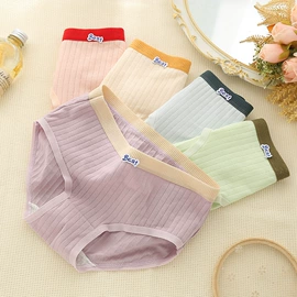 女士三角裤;女士丁字裤;少女文胸