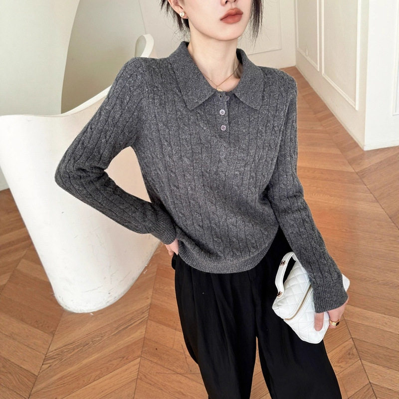 New Autumn and Winter Style Elegant Lapel 100% Wool Cardigan with Cable Knit and Shell Buttons Versatile Sweater for Women