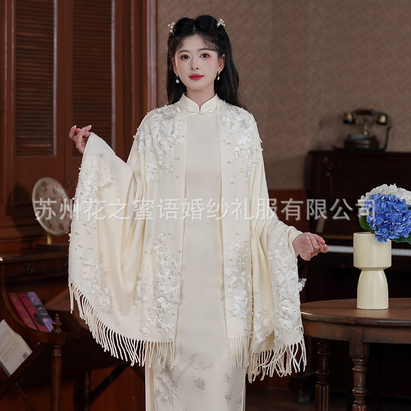 Autumn and Winter Shawl Scarf New Style Matching Cheongsam New Chinese Style White Embroidery Pattern Pearl Long Dame Outfit