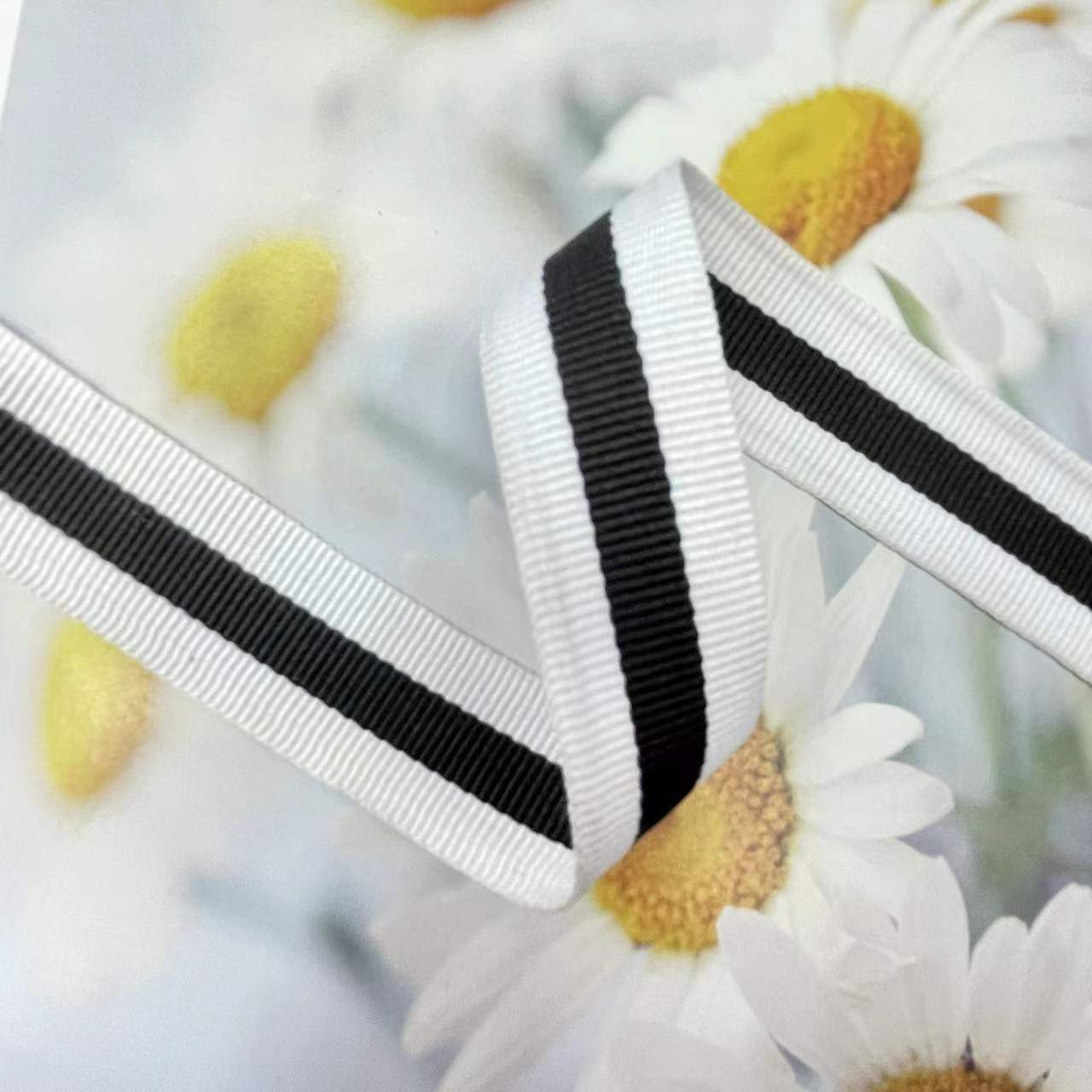 Cinta de poliéster-algodón a rayas de tres colores multi-especificación cinta a juego de color ropa hogar textil cinta fábrica en stock al por mayor