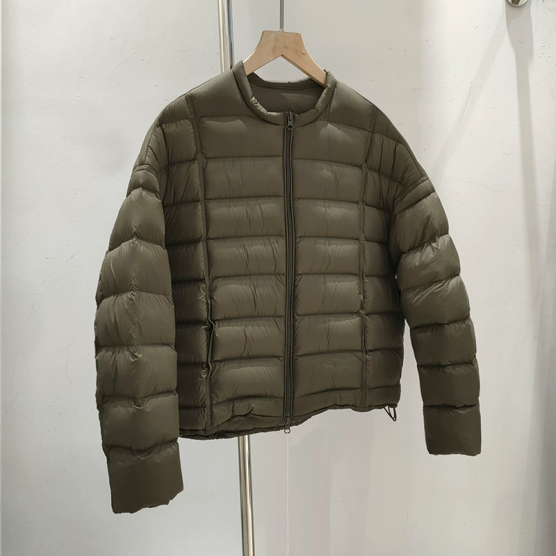 Бархатная короткая демисезонная легкая и тонкая пуховка, утка-пух, oversized, круглый ворот