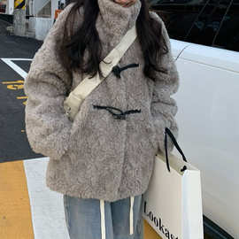 新款立领牛角扣中长款仿皮草羊羔毛毛外套女皮毛一体上衣冬季保暖