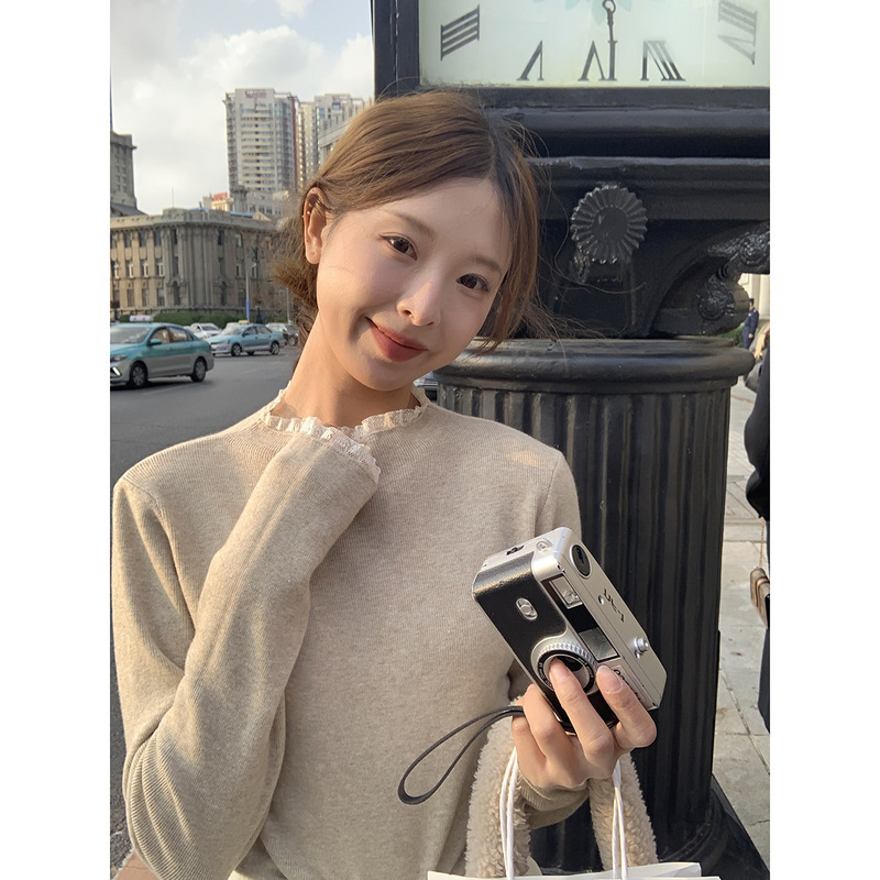 Khaki Lace-Trimmed Base Shirt for Women, Early Autumn Inner Wear, 2026 New Style, High-End Black Top with Half-High Collar Khaki Lace-Trimmed Base Shirt for Women, Early Autumn Inner Wear, 2026 New Style, High-End Black Top with Half-High Collar