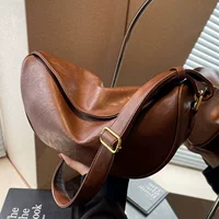 Плечевая сумка one-shoulder, демисезонная, маленькая, 26 × 11 × 14 см, премиальный дизайн