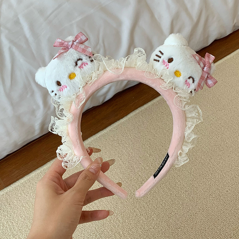 2024 nueva linda niña Kitty muñeca de peluche lavarse la cara correa de cabello para las cuatro estaciones de lavarse la cara maquillaje clip de cabello