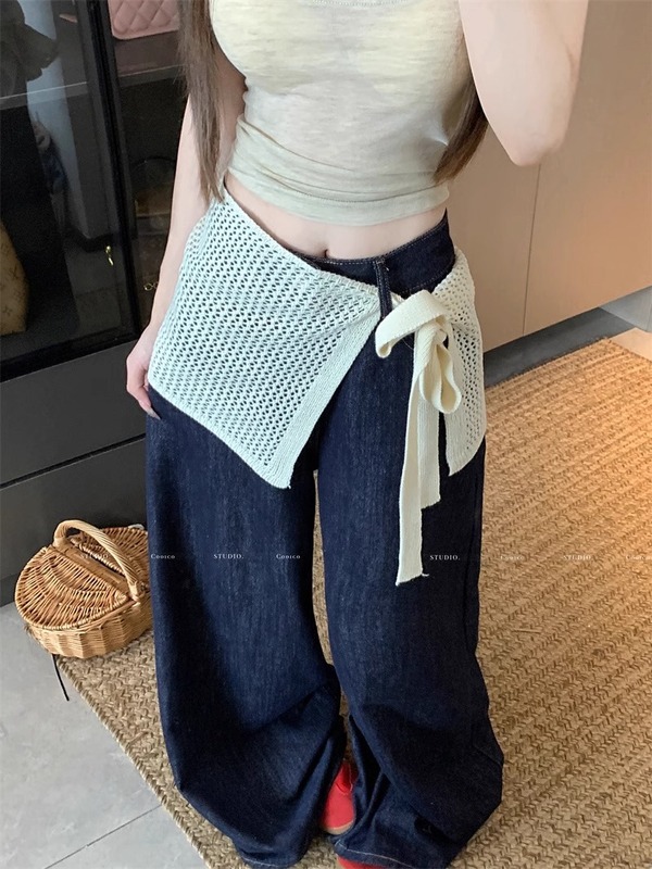 シックなデザインの中空ニットスカート、女性用夏の新しいスタイルのレイヤードレースアップバットカーテン、ファッショナブルで多用途なショートスカート|undefined
