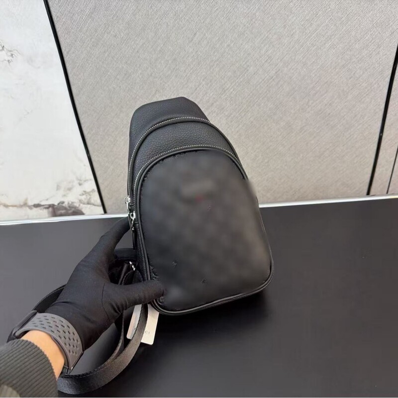 Gucci men's new chest bag, stylish crossbody bag, casual shoulder bag, chest bag, wholesale Gucci men's new chest bag, stylish crossbody bag, casual shoulder bag, chest bag, wholesale