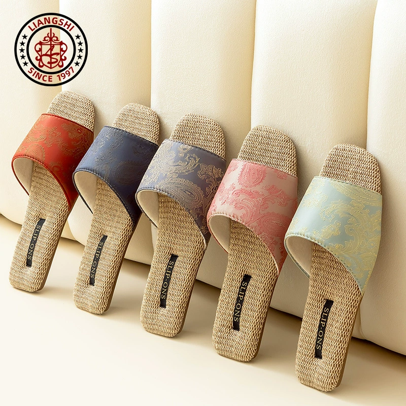 2025 Лян Весенние и летние холодные тапочки открываются