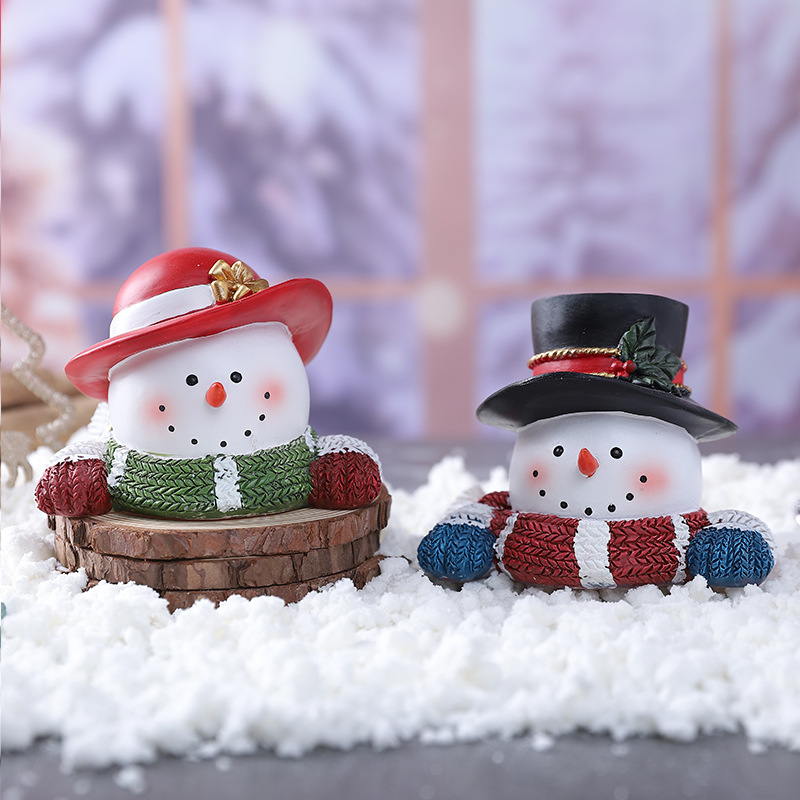Winter Christmas cartoon atmospheric resin decor