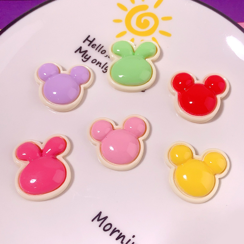 Nuevo dibujo animado trazado pequeño Mickey diy accesorios de resina tocado clips de cabello crema goma botones de zapatos materiales hechos a mano al por mayor
