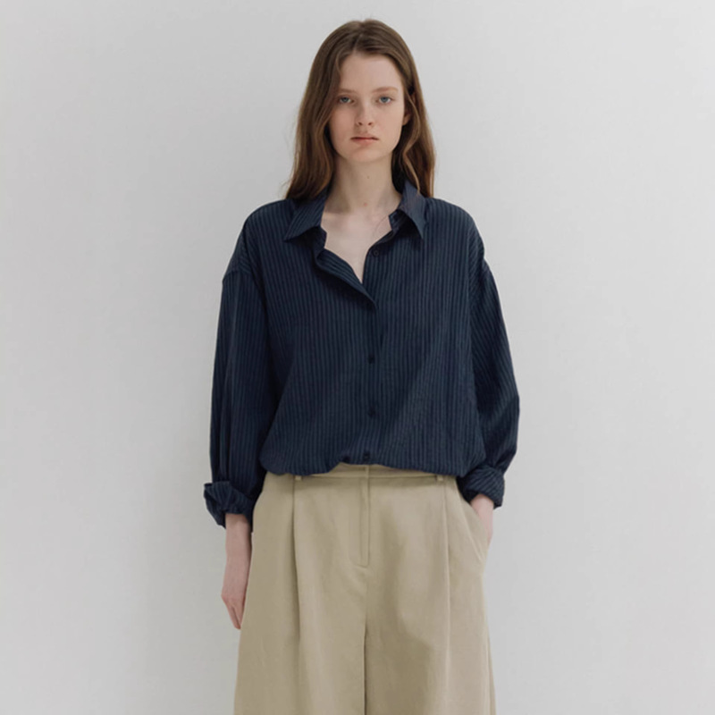 Moia Navy Blue Striped Shirt for Women Spring and Summer New Retro Lapel Loose Simple Versatile Long-Sleeved Top Moia Navy Blue Striped Shirt for Women Spring and Summer New Retro Lapel Loose Simple Versatile Long-Sleeved Top