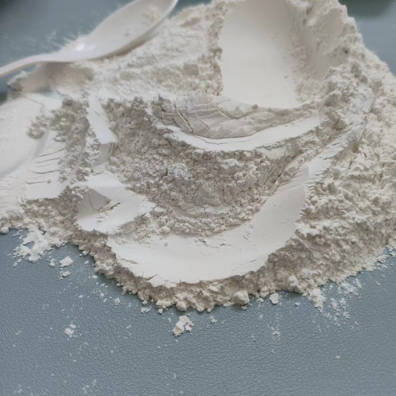 供应煅烧贝壳粉饲料级含钙贝壳粉涂料用白色贝壳粉1250目贝壳粉