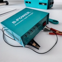 �羳��܇�ƿ�����12V24V30AĦ��܇�������늳س�����W�����