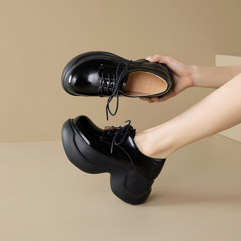 Giày loafer nữ đế xuồng platform cao 8 cm, dây buộc, da thật mùa thu 2025 — màu đen, màu trắng ngà