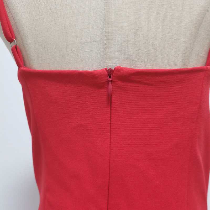 Robe courte élégante en satin pour femme – Robe de cocktail moulante taille haute sans bretelles (rouge cerise, mélange de polycoton extensible, bordure en dentelle florale)_voghion.com