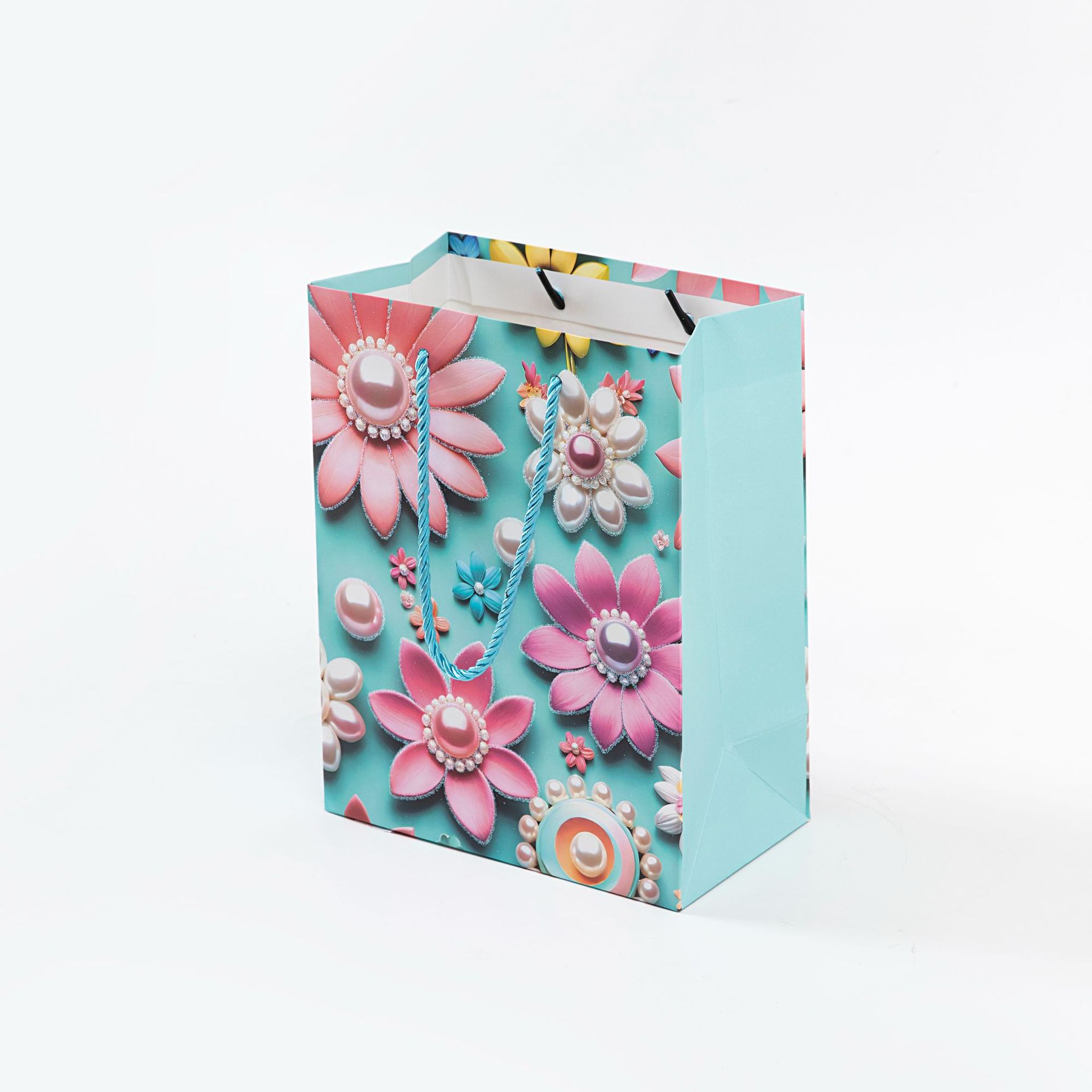 Bolsa de regalo, bolsas de mano tridimensionales de viento de crema, bolsas de flores frescas y románticas, bolsas de regalo de moda simples y creativas image 4