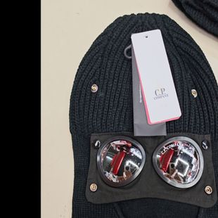 ���Q�羳CP Company Logo�՘��RƬ�C�����h���^�W�����e�A�I�l��