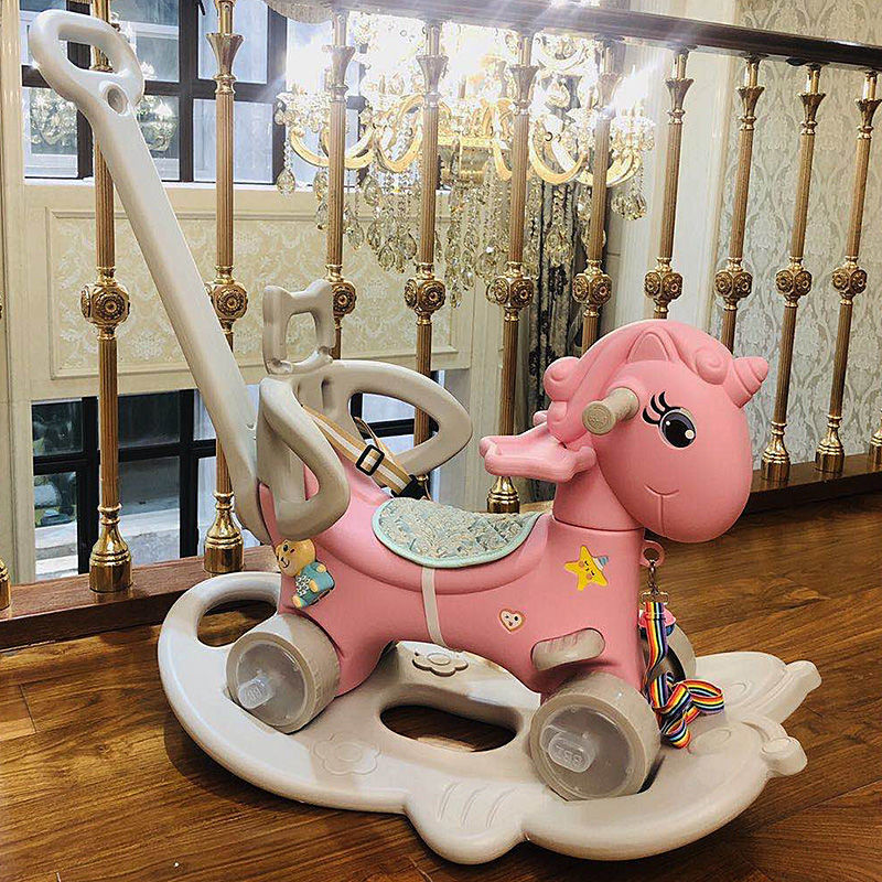 Niños mecedores caballo de Troya juguetes de cumpleaños bebé mecedores caballo de doble uso mecedores patinaje un cabello