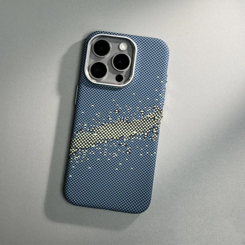 ケブラー炭素はiphone16 promax携帯電話のフロストリンゴ15の転倒防止繊維の紋様の磁気保護カバーを適用します。|undefined