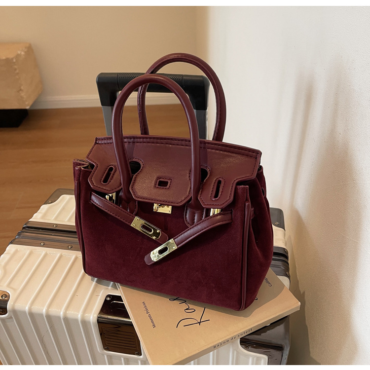 Új, népszerű retró keresztpántos táska, divatos és sokoldalú, kiváló minőségű, egy vállra akasztható táska, kicsi és népszerű kézi platina táska nőknek_voghion.com