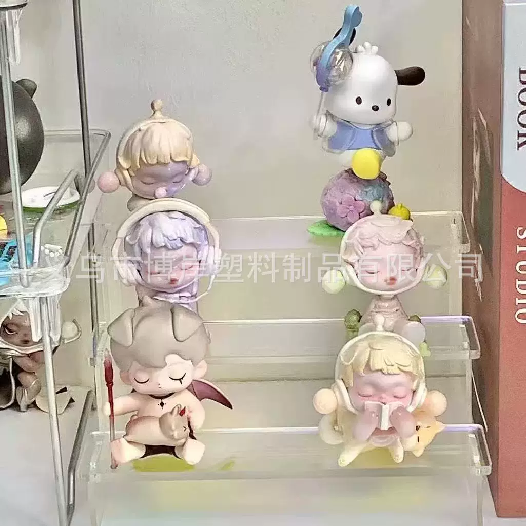 跨境炫彩亚克力三层动漫手办摆件展示台化妆品香水收纳纸杯蛋糕架