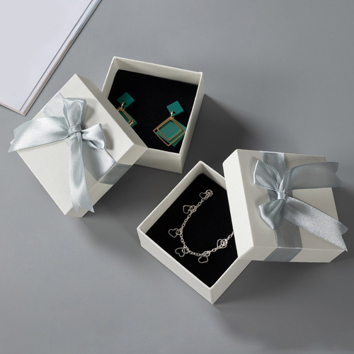 Qingyan jewelry packaging box necklace gift box dropshipping jewelry box ring earrings bow color-preserving packaging box