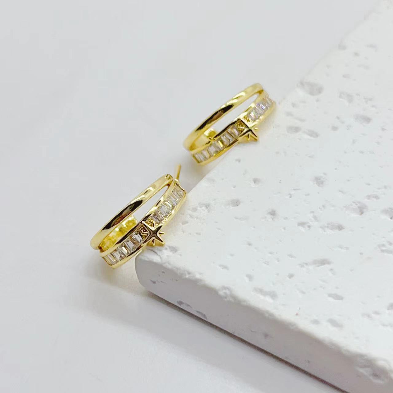 a999aa2d8a7998e6c4dc54bd081030