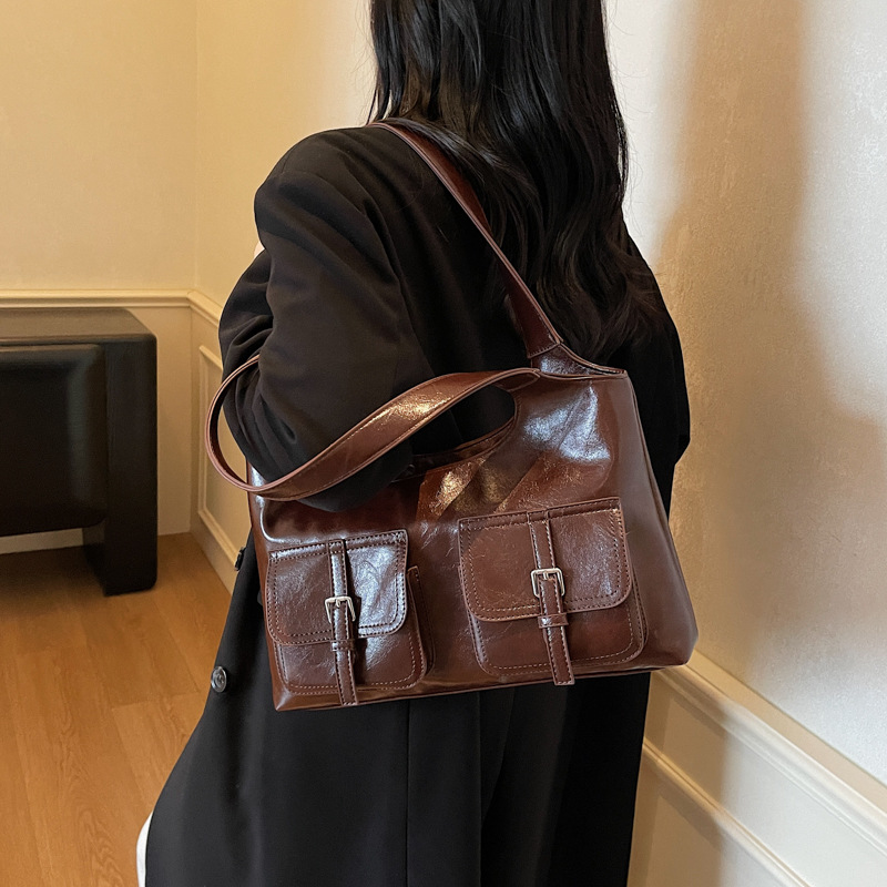 Bolsa de brazo retro coreana para mujeres otoño / invierno 2025 nueva moda versátil bolso de hombro de gran capacidad de viaje bolsa