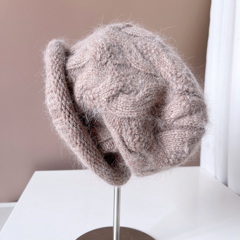 Women's Sweet Simple Style Twist Sequins Eaveless Wool Cap display picture 9