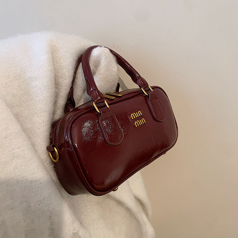 Oil Wax Leather Bowling Bag For Women, Korean Niche Designer Vintage Boston Handbag, Versatile Bowling Bag - Thumbnail 7